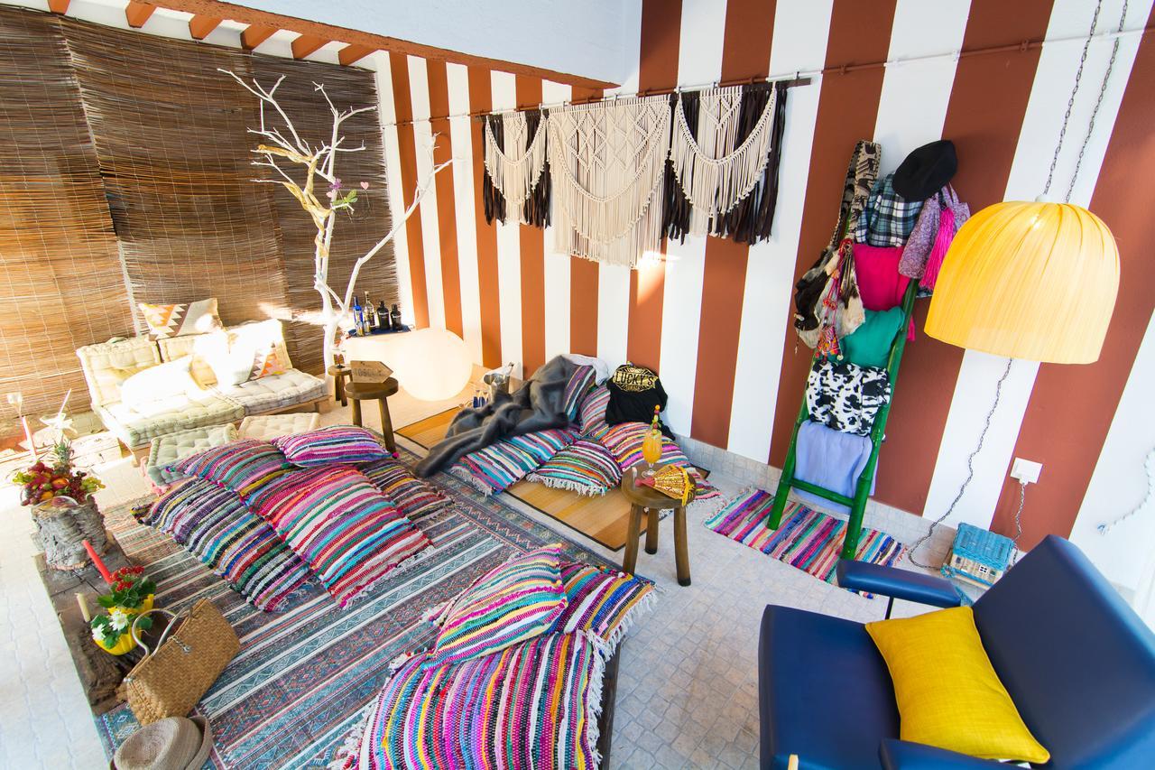 Lucky'S Guesthouse São João do Estoril Bagian luar foto