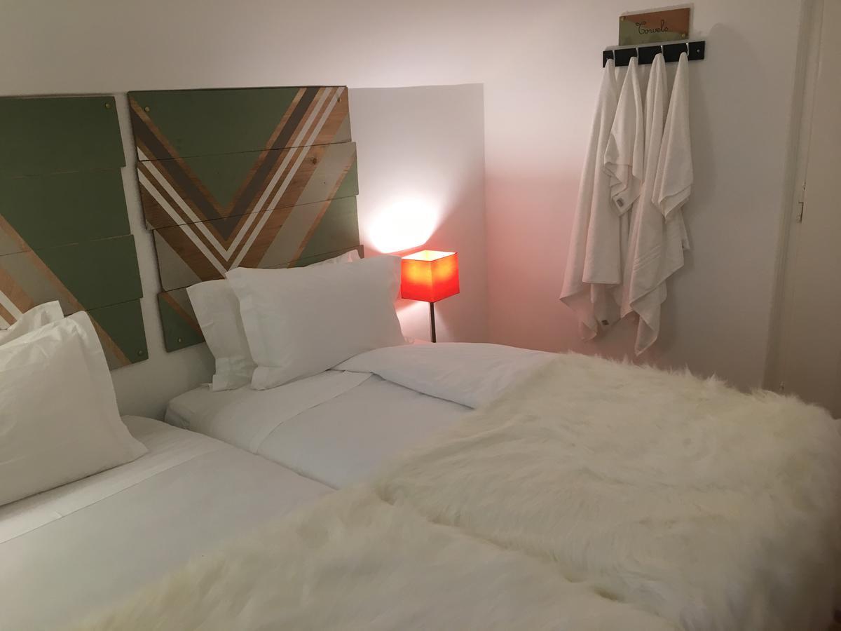 Lucky'S Guesthouse São João do Estoril Bagian luar foto